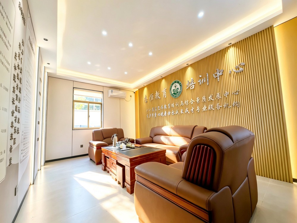 达州靠谱的叛逆小孩全封闭教育机构:家长如何精准择校